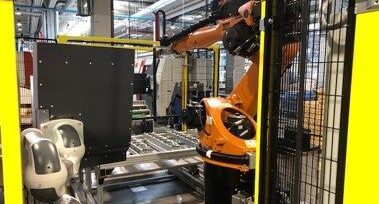 automatyzacja procesów produkcyjnych, Gięcie blach, Laserowe cięcie blach, modernizacja maszyn przemysłowych, programowanie robotów